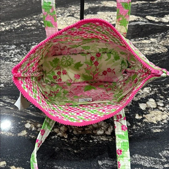 NWT🌸Quilted Floral Tote Bag - Picture 7 of 9